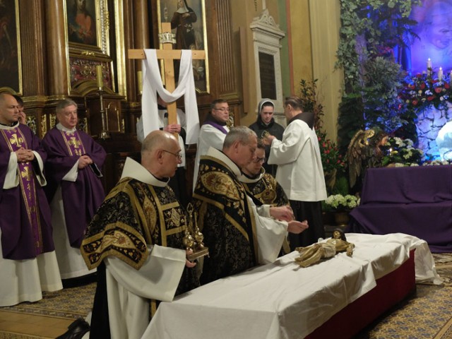 Misterium Pogrzebu Pana Jezusa w kościele ojców Reformatów w Krakowie