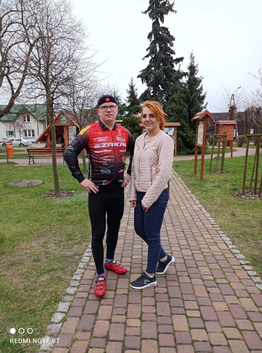 Kamil Jaroszewski pojedzie na rowerze do Szczecina. Tym razem swoją wyprawę dedykuje 23-letniej Sandrze Jabłońskiej z Grzegorzewa 