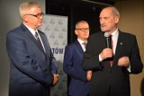 Konwencja wyborcza PiS w Bełchatowie z Antonim Macierewiczem  [ZDJĘCIA, FILM]