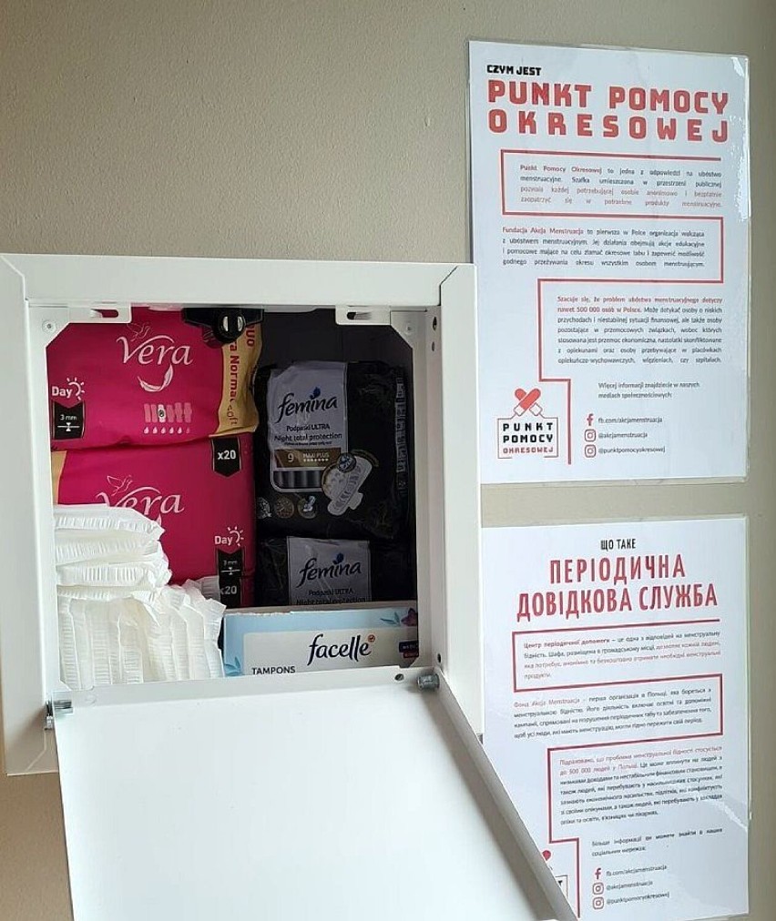 Akcja Menstruacja. W Inowrocławiu powstał nowy Punkt Pomocy Okresowej. Mieści się w budynku biblioteki