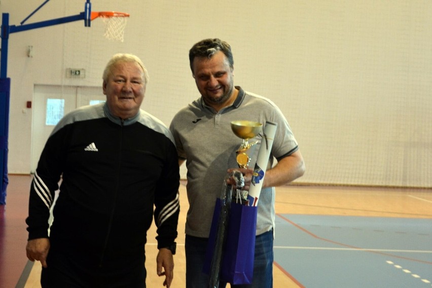 IV Turniej Oldboyów o Puchar Starosty w Powiatowej Hali Sportowej w Radomsku. Zwyciężyła drużyna Oldboy Radomsko II