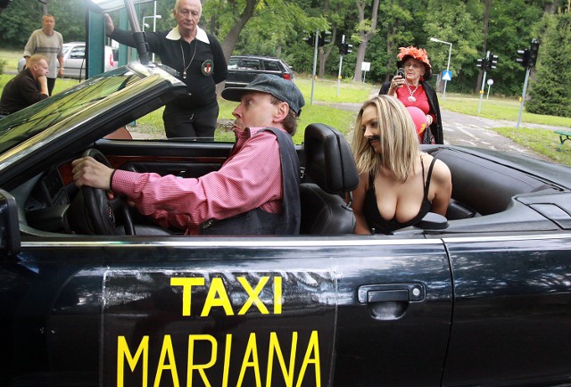 Taxi Mariana - Marcel Szytenchelm podbija youtube