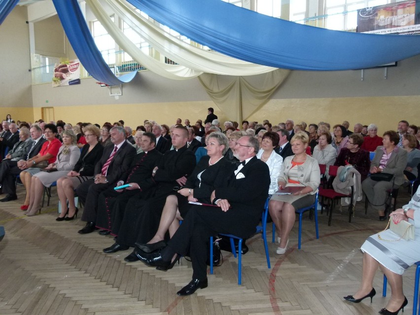 Absolwenci Szkoły Podstawowej w Witoni spotkali się na pierwszym powojennym zjeździe