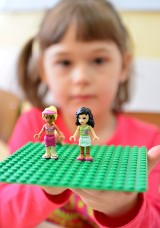 Klocki lego dla pacjentów Uniwersyteckiego Szpitala Dziecięcego (FOTO)