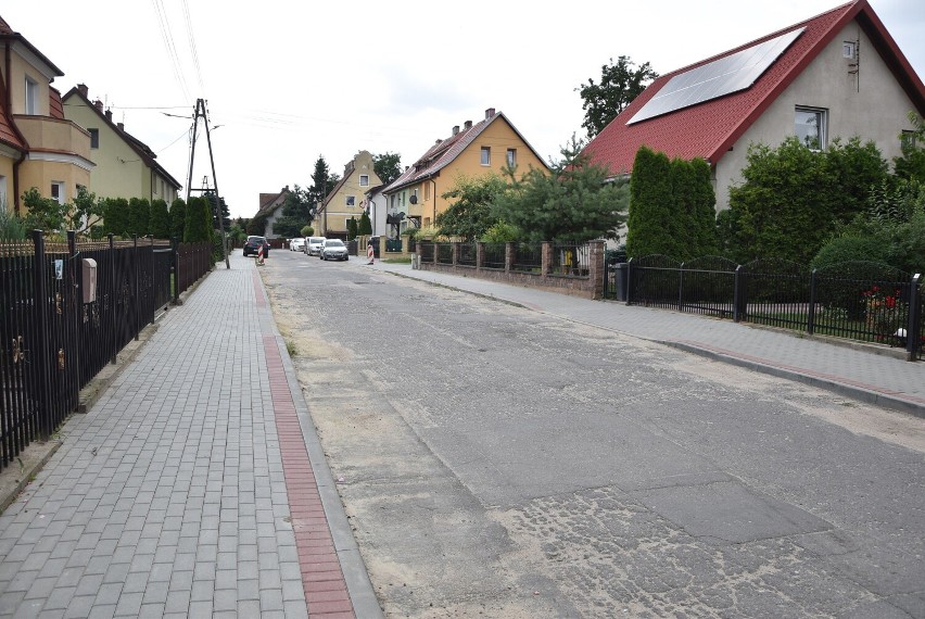 Malbork. Ulice Sportowa i Wiosenna oddane już w ręce drogowców. Remont rozpocznie się lada dzień. A co z Parkową przy działkach?