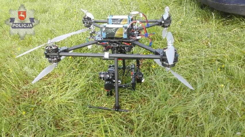 Nie było wypadku paralotniarza w Baranowie. Świadkowie pomylili go z dronem