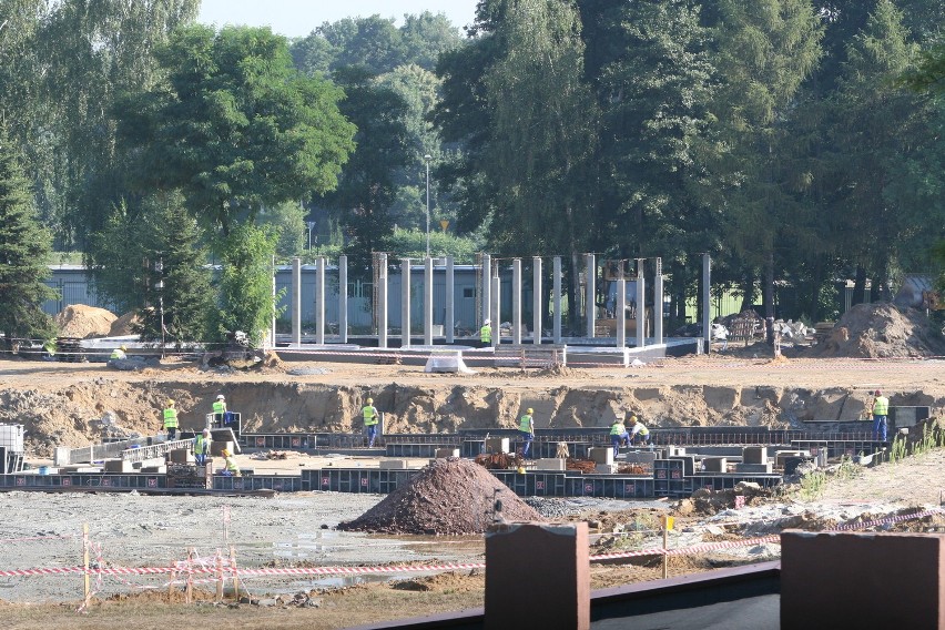 Kąpielisko Ruda w Rybniku w remoncie. Już budują nową nieckę basenu