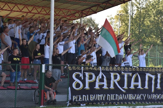 To były derby z emocjami i świetnym dopingiem z obu stron.