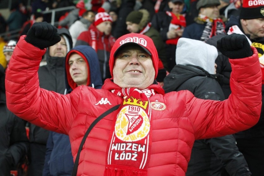 Kibice na meczu Widzew Wisła. Świetny mecz i świetna atmosfera na trybunach 