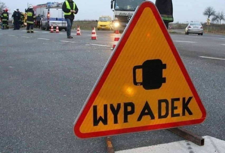 Na DK 94 w Bochni doszło do wypadku z udziałem samochodu...