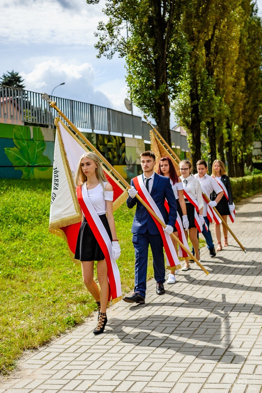 Uroczysta inauguracja miała miejsce w Szkole Podstawowej nr...