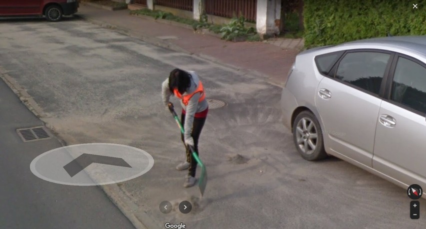 Ostrów Wielkopolski. Przyłapani przez Google Street View na ulicach Raszkowa. Może kamera ustrzeliła właśnie Ciebie?