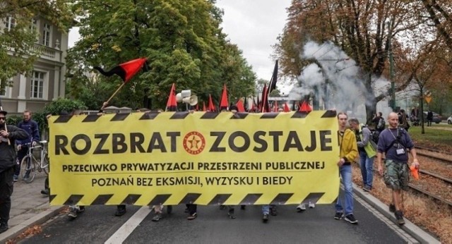 Rozbrat twierdzi, że są prawowitym dysponentem terenu przy ul. Pułaskiego 21a.