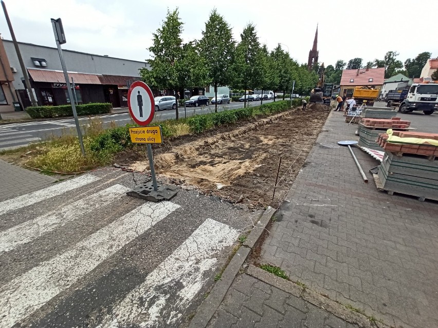 Budowa ścieżki rowerowej na ulicy Bohaterów Westerplatte w Rawiczu