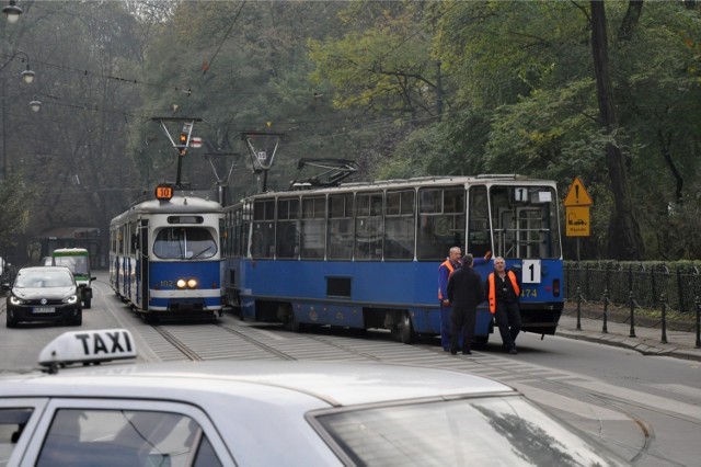 Na dziesiątym miejscu - pod względem liczby wystawionych kar za jazdę bez biletu w ubiegłym roku - znalazła się linia tramwajowa numer 1. W "jedynkach" w 2018 roku ukaranych za jazdę bez ważnego biletu zostało 1259 pasażerów.