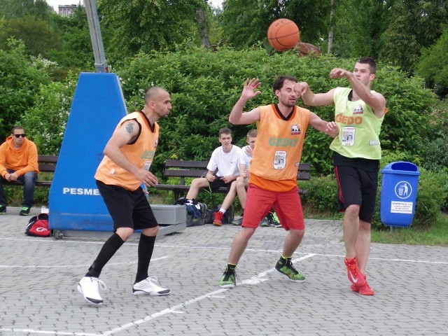 Streetball w Pile