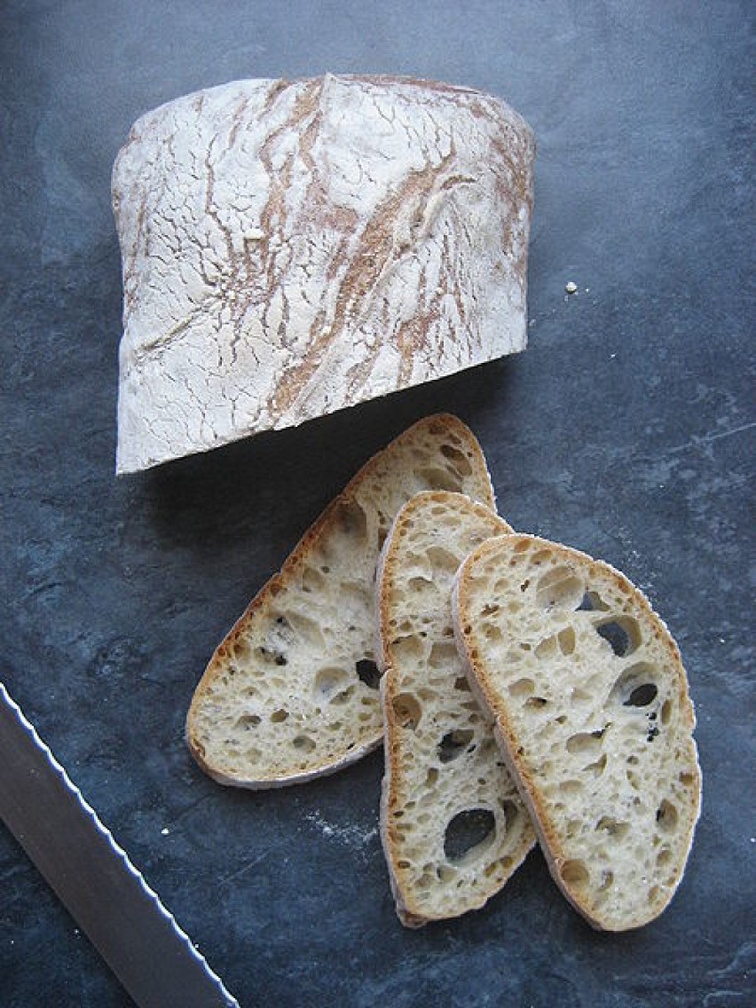 Światowy Dzień Chleba - Co o tym wypieku trzeba wiedzieć?