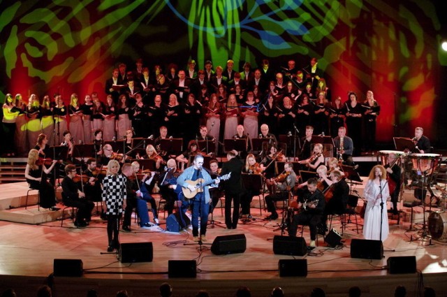 Czerwony Tulipan z Orkiestrą Filharmonii Warmińsko-Mazurskiej