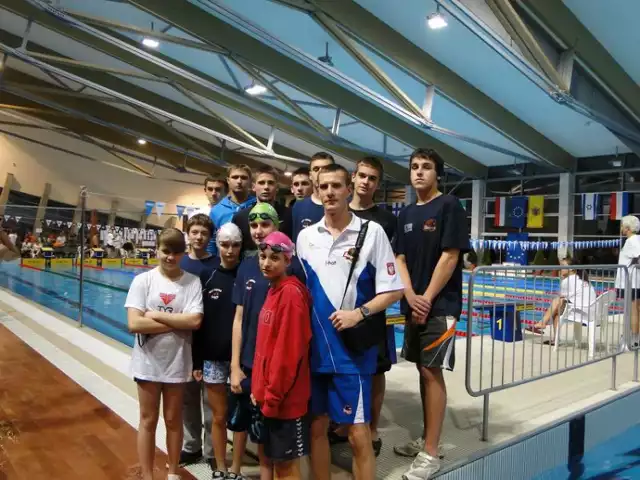 Na zdjęciu od lewej u dołu: Magdalena Czerniak, Filip Cioś, Wiktoria Gołąb, Paulina Ożóg, Paula Sroczyńska i trener Tomasz Dąbrowski; od lewej u góry: Radosław Kalina, Jakub Dyda, Maciej Bochnowski, Maciej Szyszka, Adam Różański, Bartłomiej Olechowski, Adrian Ozga