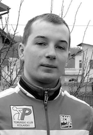 Daniel Okruciński był wybijającym się kolarzem w Domin Scoucie w wyścigu Kalisz - Konin. Fot:KRZYSZTOF SULIGA