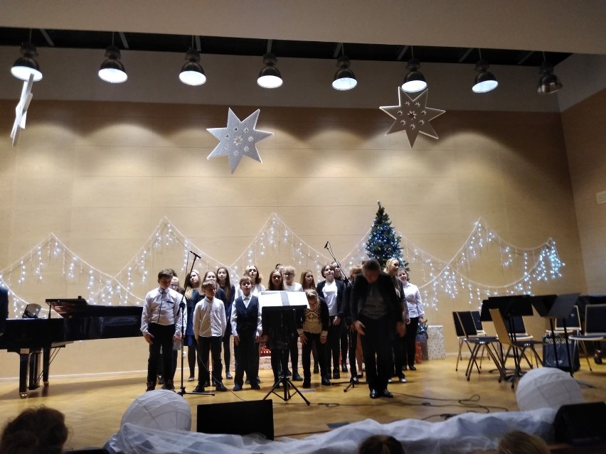Koncert kolęd w Panstwowej Szkole Muzycznej w Zbąszyniu