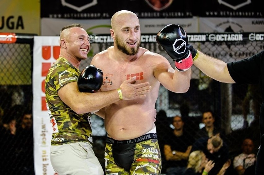 Gala sportów walki w Zawierciu. Octagon No Mercy 8: Jurassic Army przyciągnął tłumy FOTO