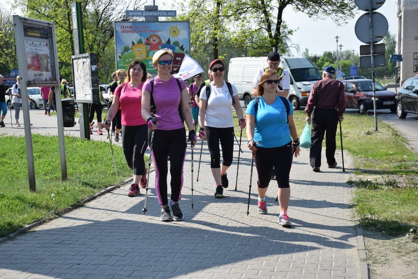 Nordic walking w Zawierciu nadal popularne