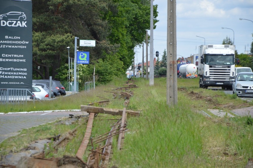 Zgierz: Znikają ostatnie metry torów tramwajowych [Zdjęcia]