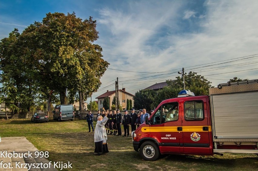 Nowy wóz bojowy dla OSP Nowa Wieś [FOTO]
