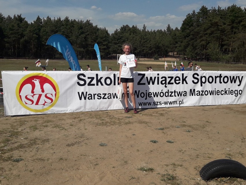 Oliwia Chmurzyńska w czołówce na krajowych Igrzyskach Młodzieży Szkolnej w Biegach Przełajowych