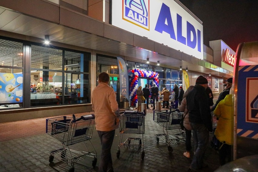 Pierwszy sklep Aldi w Szczecinie. Na klientów do końca tygodnia czekają liczne promocje [ZDJĘCIA] 27.10.2021