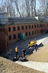 Kraków. Tak odnawiają zabytkowy fort Łapianka