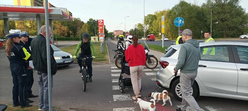 Potrącenie rowerzysty przy ul. Wieniawskiego w Wałbrzychu....