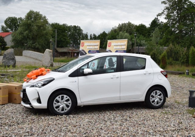 W ubiegłym roku zwycięzca loterii odjechał nowiutką ToyotąYaris Hybrid