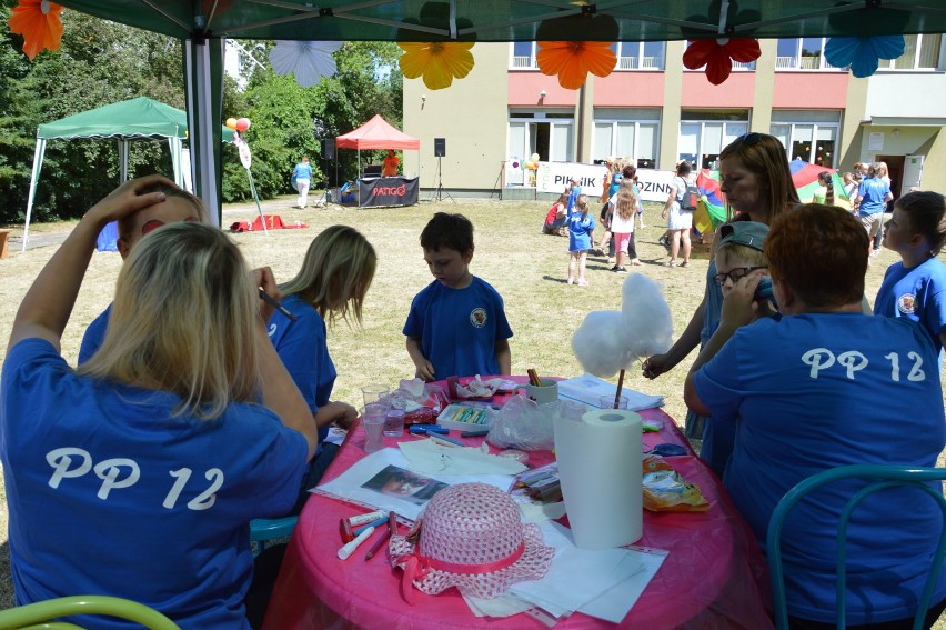 Piknik ekologiczny w Ostrowcu dla przedszkolaków i ich rodziców
