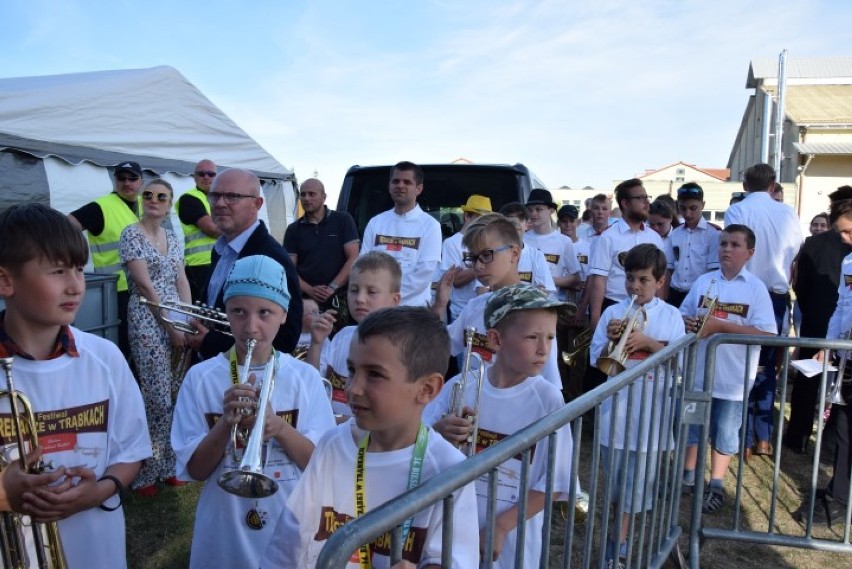 Trąbki Wielkie: Podczas Festiwalu Trębaczy pobili rekord Polski w jednoczesnej grze na trąbce! [ZDJĘCIA/WIDEO]