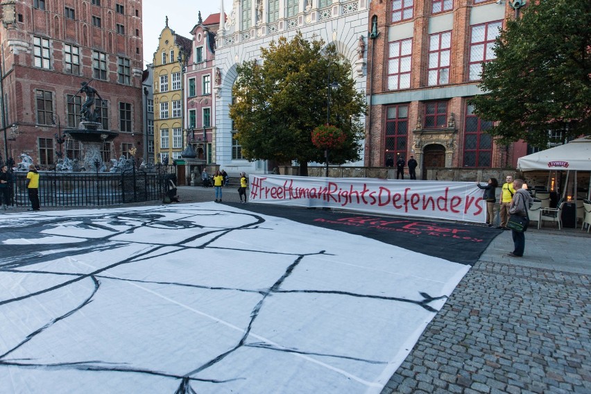 Akcja Amnesty International na Długim Targ w Gdańsku,...