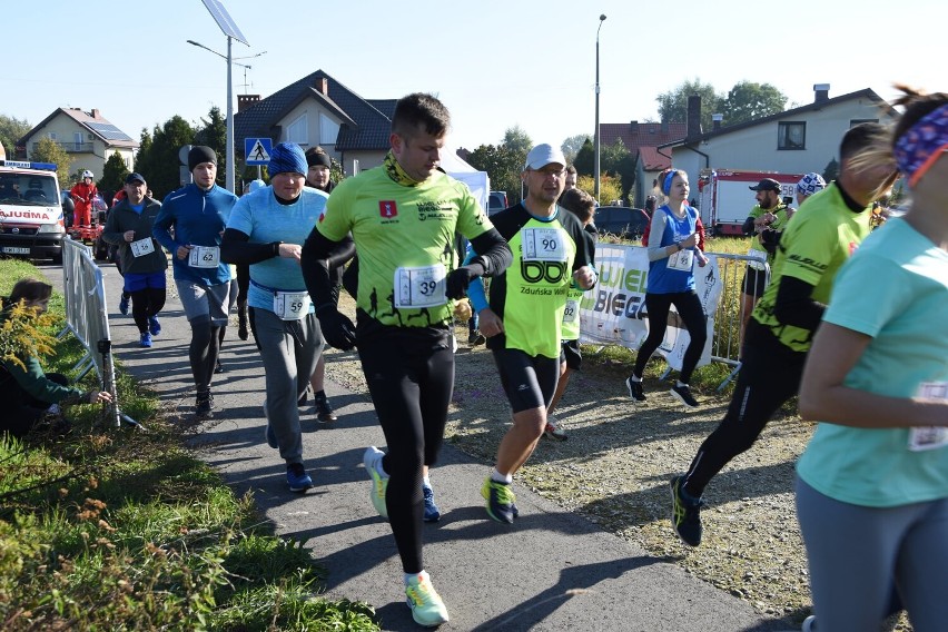 Zawody biegowe na wieluńskiej trasie rekreacyjnej śladem wąskotorówki ZDJĘCIA