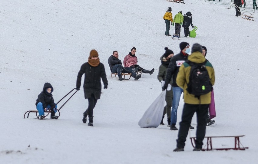 Ostrzeżenie przed mrozem przedłużone! Temperatury na Pomorzu mogą spaść nawet do -23 stopni