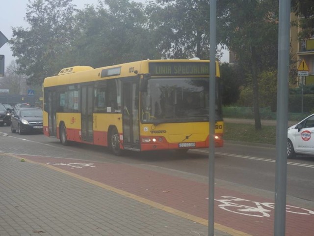 Przejeżdzać będzie obok wszystkich dużych parkingów w Łomży