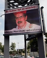 Były rektor AWFiS Gdańsk, Tadeusz Huciński pojawił się na billboardzie