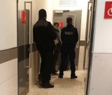 Dwie kradzieże w jednym czasie. Policja interweniowała w Kauflandzie przy ul. Przybyszewskiego w Łodzi ZDJĘCIA