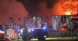 Pożar hali w Turku. Nie żyją dwie osoby [wideo]
