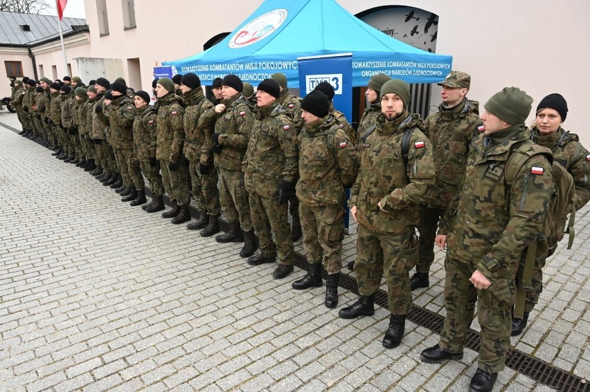 Liczny V Marsz Patriotyczny w Kielcach. Upamiętnili żołnierzy wyklętych. Zobacz zdjęcia