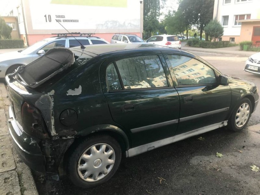 Pożar samochodu w Śremie. Straż pożarna nie wyklucza...