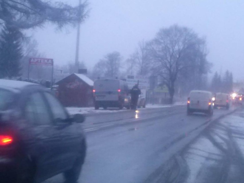 Wypadek w Łodygowicach. Potrącenie pieszego