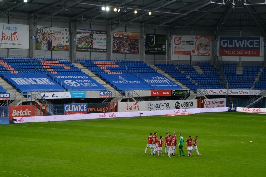 Piast Gliwice – Wisła Kraków. Piłkarze wrócili do gry [ZDJĘCIA]