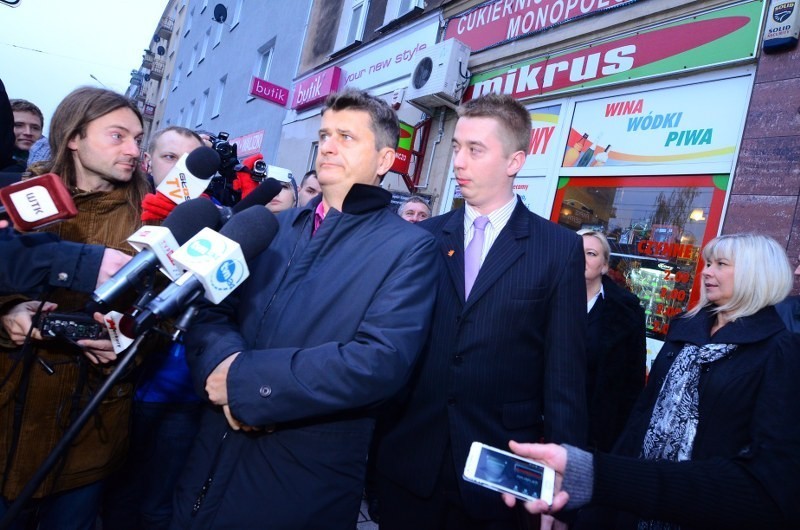 Janusz Palikot odwiedził właściciela sklepu "Mikrus" na...