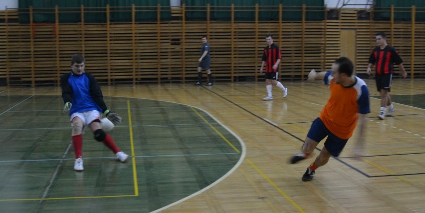 5 i 6 kolejka Malborskiej Ligi Futsalu ZDJĘCIA