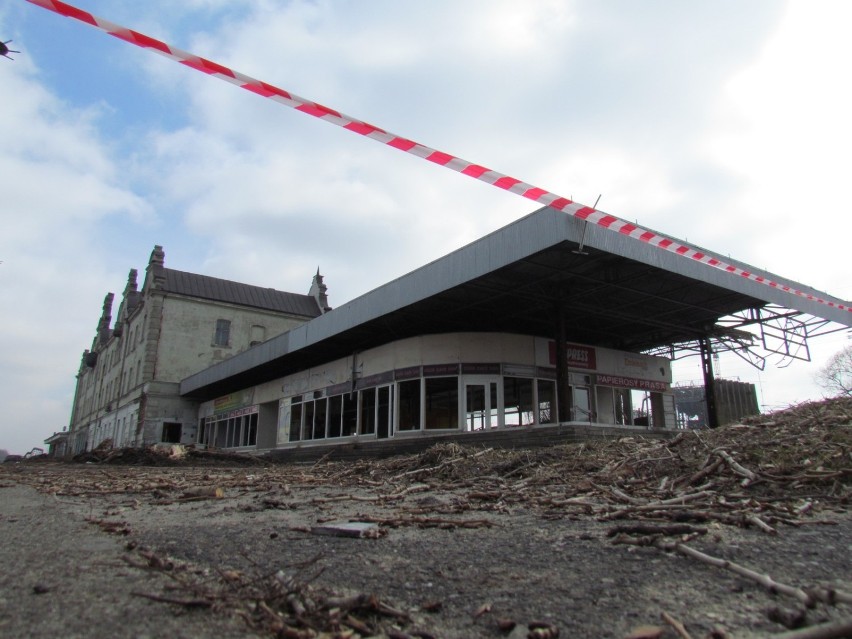 Dworzec Łódź Fabryczna powoli znika